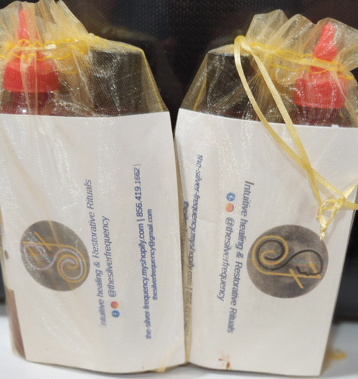 Red bottle release in gold organza bags - 8oz Opening statement shampoo and 8oz Closing Argument ACV rinse included